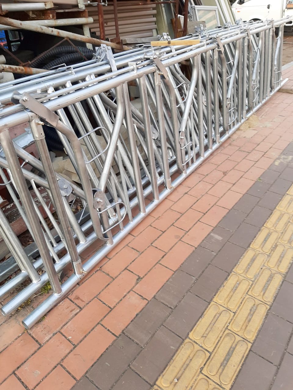 제일공업사 갤러리 13